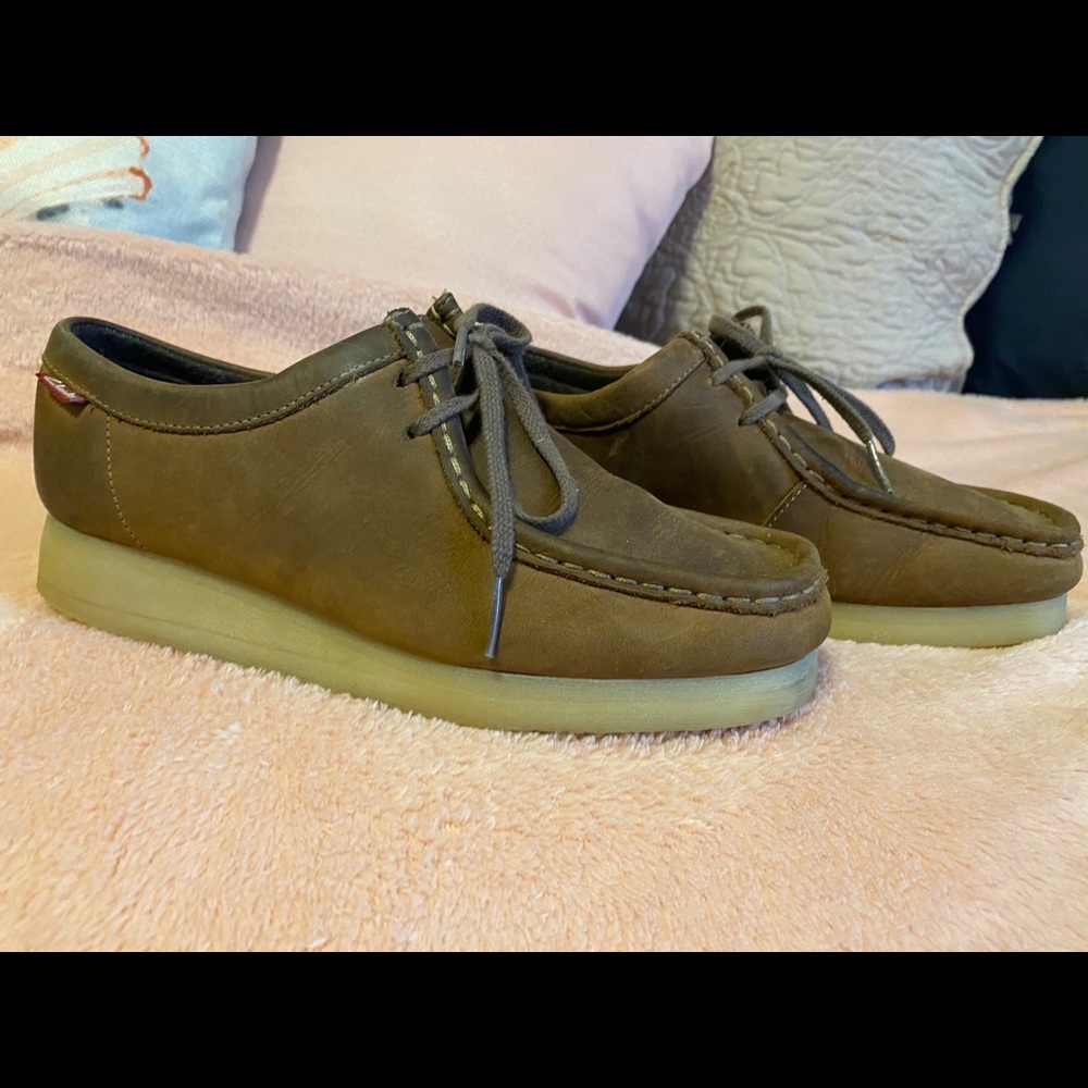 Clarks shoes